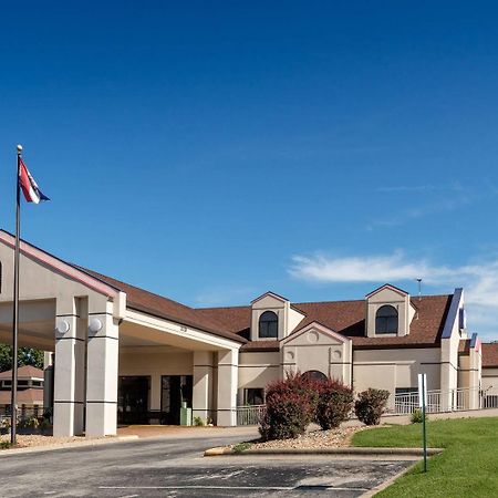 Angel Inn - By The Strip Branson Exterior foto